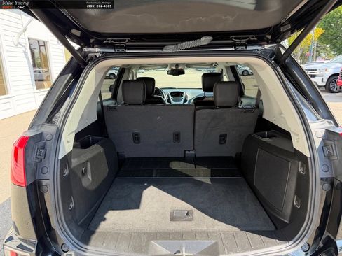 Certified 2017 GMC Terrain SLT w/ Open Road Package FWD image 9