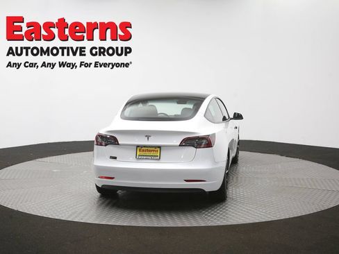 Used 2023 Tesla Model 3 Standard Range RWD image 31