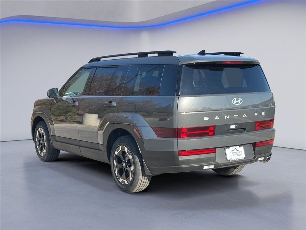 Used 2026 Hyundai Santa Fe SEL FWD image 5