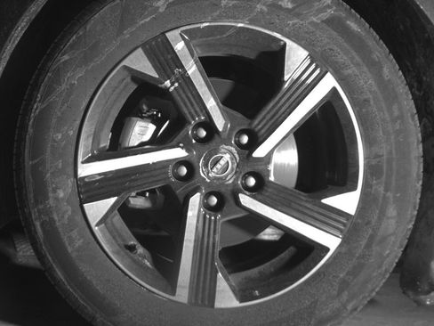 Used 2025 Nissan Sentra SV image 12