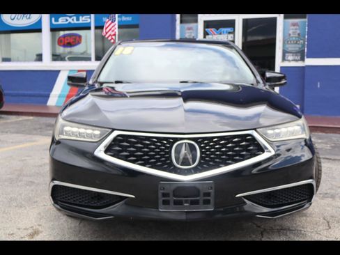 Used 2018 Acura TLX FWD image 2