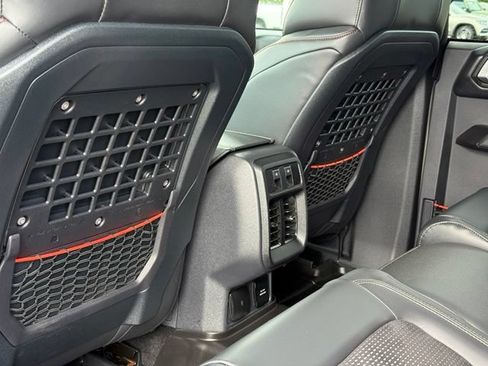 Used 2025 Ford Bronco Raptor AWD/4WD image 29