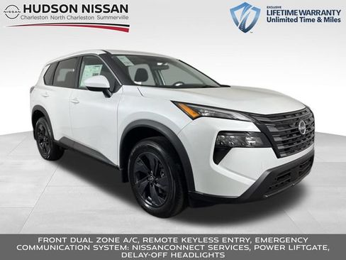 New 2026 Nissan Rogue SV FWD image 1