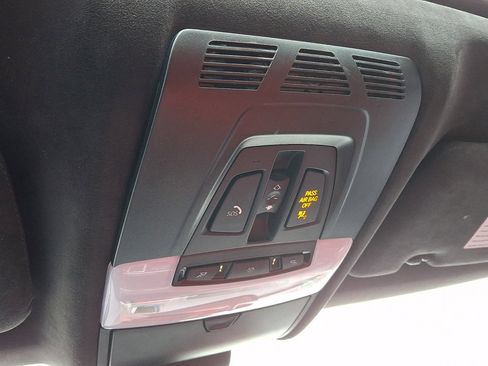 Used 2018 BMW X5 M image 27