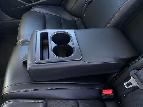 Used 2023 Nissan Maxima SL image 29