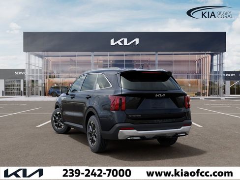 New 2026 Kia Sorento S FWD image 4