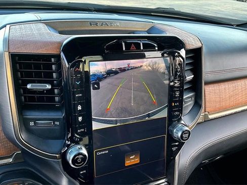 Used 2023 RAM 1500 Limited w/ Trailer Tow Group image 15