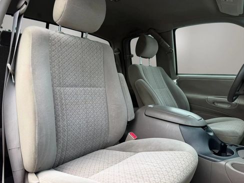 Used 2006 Toyota Tundra SR5 w/ TRD Off-Road Pkg RWD image 17