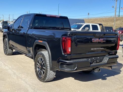 Used 2022 GMC Sierra 2500 AT4 image 9