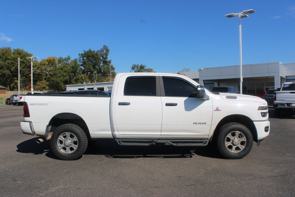 Used 2025 RAM 2500 Big Horn AWD/4WD image 11
