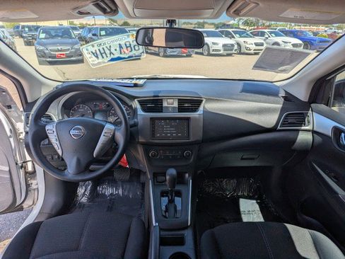 Used 2016 Nissan Sentra S FWD image 17