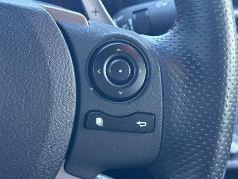 Used 2015 Lexus IS 250 image 31