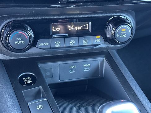 New 2026 Nissan Kicks SV image 23