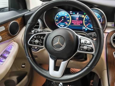 Certified 2022 Mercedes-Benz GLC 300 4MATIC image 19