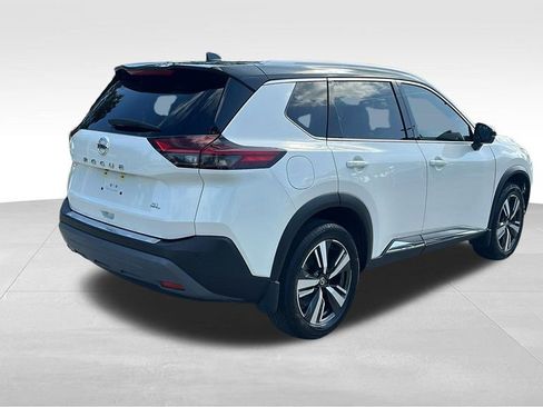 Certified 2021 Nissan Rogue SL w/ Premium Package FWD image 8