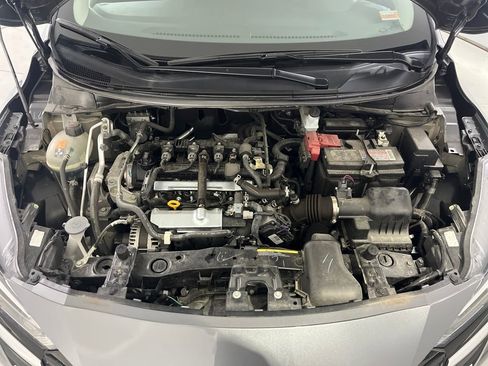 Used 2024 Nissan Versa SV w/ Trunk Package image 9