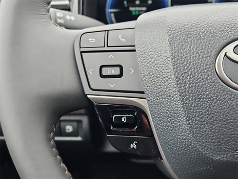 New 2026 Toyota Camry Hybrid image 17