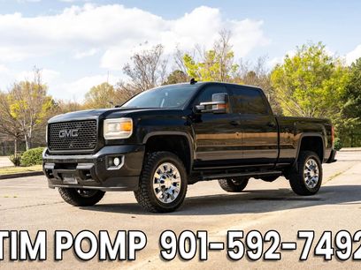 Used 2015 GMC Sierra 2500 Denali w/ Duramax Plus Package