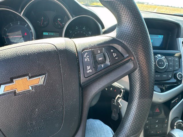 Used 2015 Chevrolet Cruze LT FWD image 15