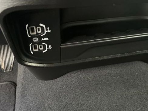 Used 2024 RAM 2500 Laramie AWD/4WD image 22