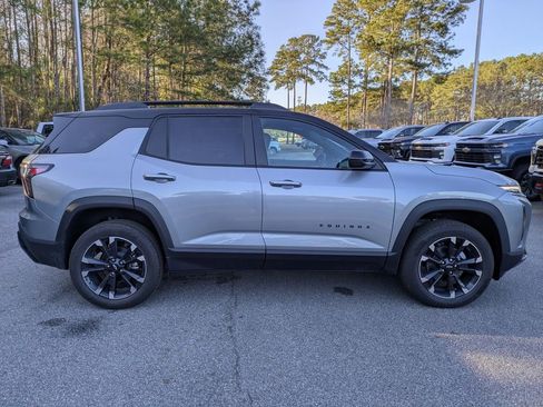 New 2026 Chevrolet Equinox RS image 3