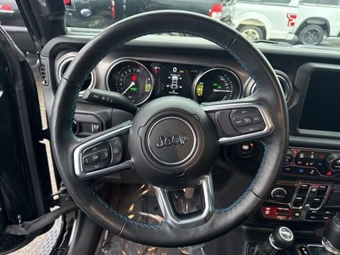 Used 2023 Jeep Wrangler Unlimited Rubicon 4xe w/ Cold Weather Group image 22