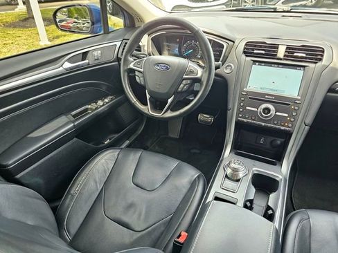 Used 2017 Ford Fusion Titanium image 25
