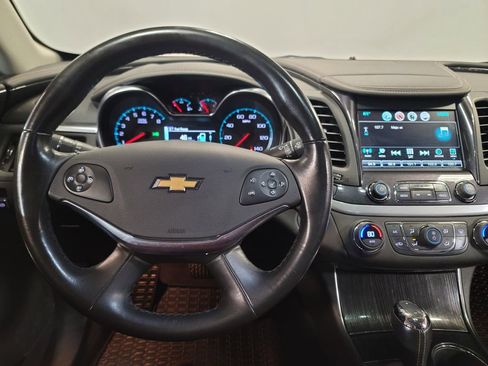 Used 2019 Chevrolet Impala LT image 10