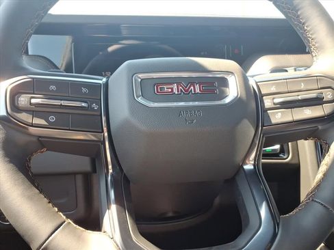 New 2026 GMC Yukon XL AT4 image 19