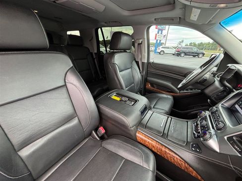 Used 2017 Chevrolet Tahoe Premier AWD/4WD image 28