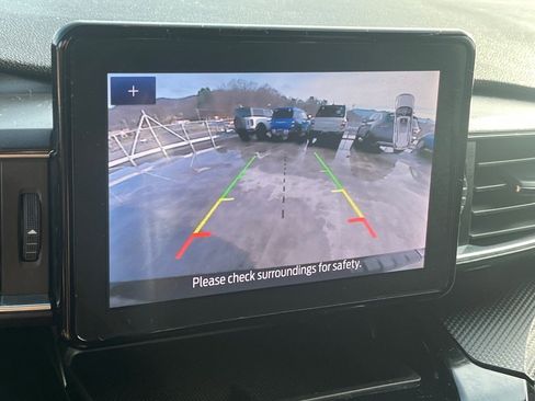 Certified 2023 Ford Explorer ST-Line w/ Class IV Trailer Tow Package image 11