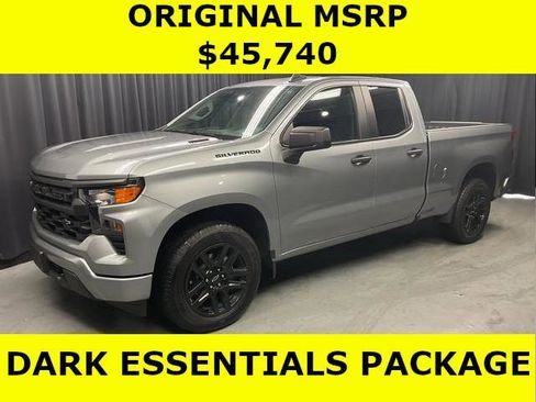 Used 2025 Chevrolet Silverado 1500 Custom w/ LPO, Dark Essentials Package RWD image 2