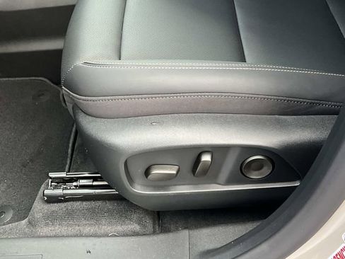 New 2026 GMC Terrain Elevation image 17