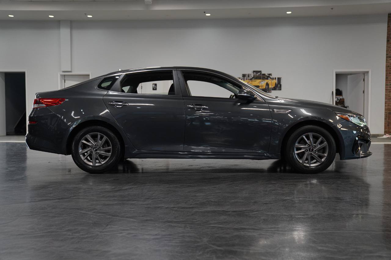 Used 2020 Kia Optima LX FWD image 10