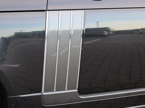 Used 2020 Land Rover Range Rover SV Autobiography Dynamic image 54