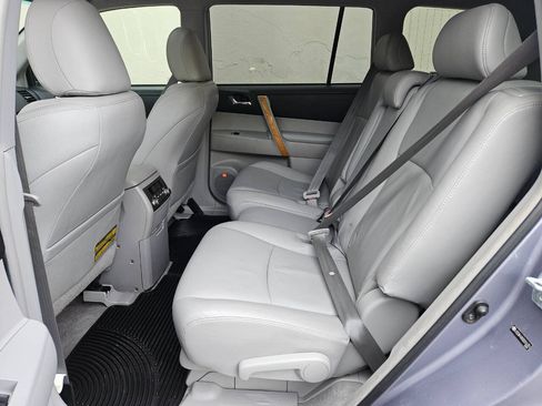 Used 2008 Toyota Highlander Limited AWD/4WD image 11