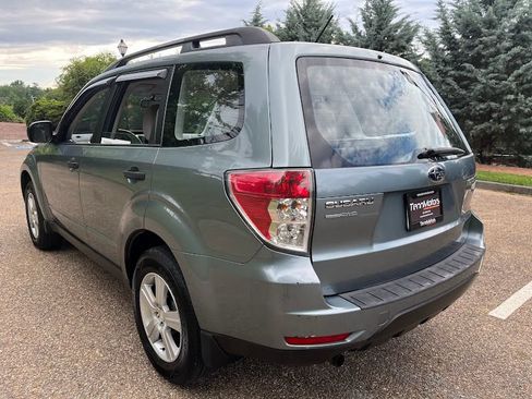 Used 2011 Subaru Forester 2.5X AWD/4WD image 32