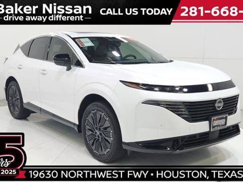 Certified 2025 Nissan Murano Platinum w/ Cargo Package image 42