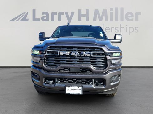 New 2025 RAM 2500 Big Horn image 8