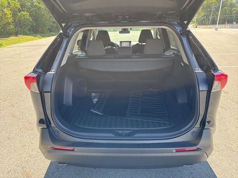 New 2025 Toyota RAV4 XLE image 5