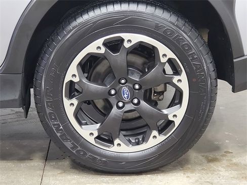 Certified 2023 Subaru Crosstrek 2.0i image 9