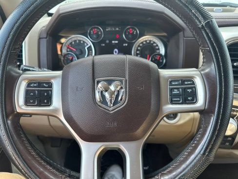 Used 2014 RAM 1500 Laramie w/ Convenience Group AWD/4WD image 35