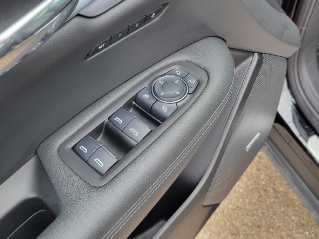 Used 2025 Cadillac XT6 Premium Luxury AWD/4WD image 9
