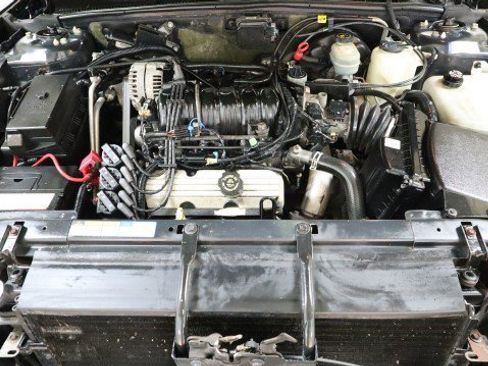 Used 2001 Buick Park Avenue w/ Prestige Pkg image 16