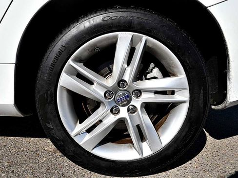 Used 2014 Volvo S60 T5 image 8