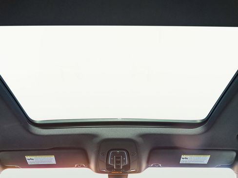 Used 2023 Audi SQ5 Premium Plus w/ Premium Plus Package image 19