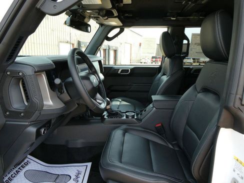 New 2026 Ford Bronco Outer Banks AWD/4WD image 16