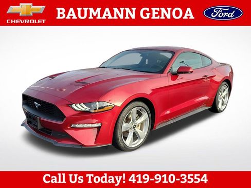 Used 2018 Ford Mustang Coupe w/ Equipment Group 101A RWD image 13