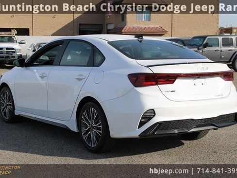 Used 2024 Kia Forte GT-Line image 3