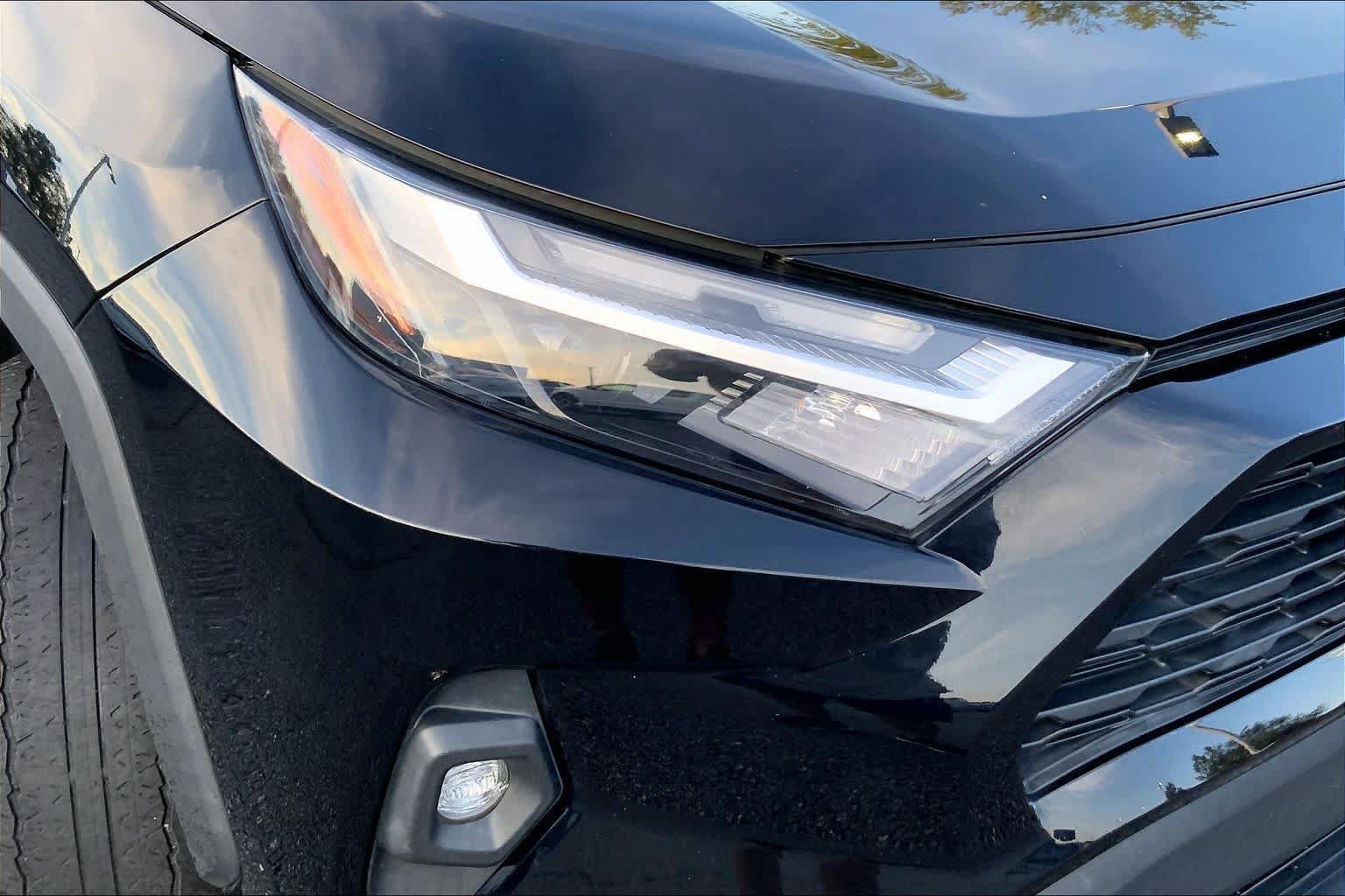 Used 2023 Toyota RAV4 AWD Hybrid image 24